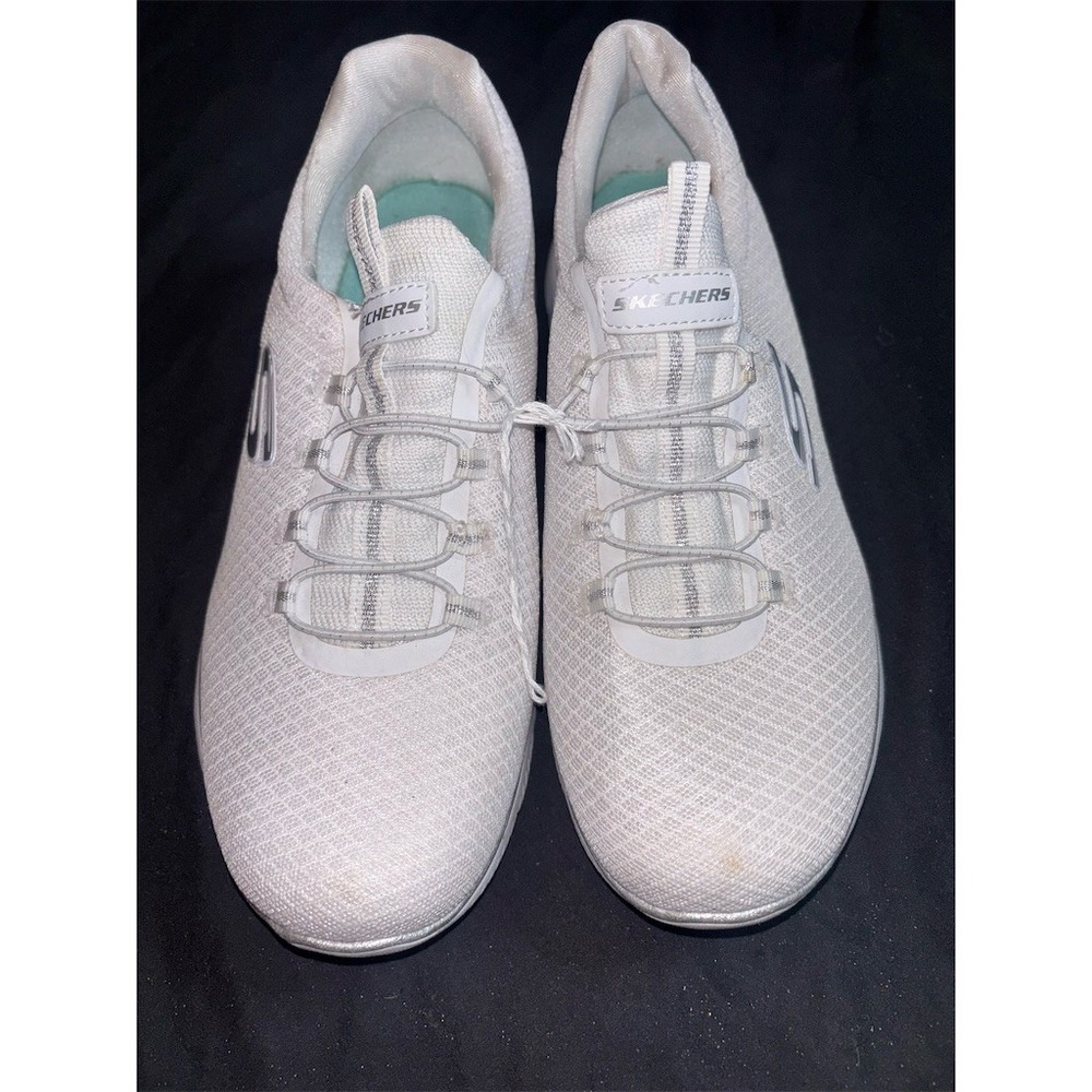 Skechers Summits Slip-On Sneakers Womens 8.5 White Walking Shoes 12980